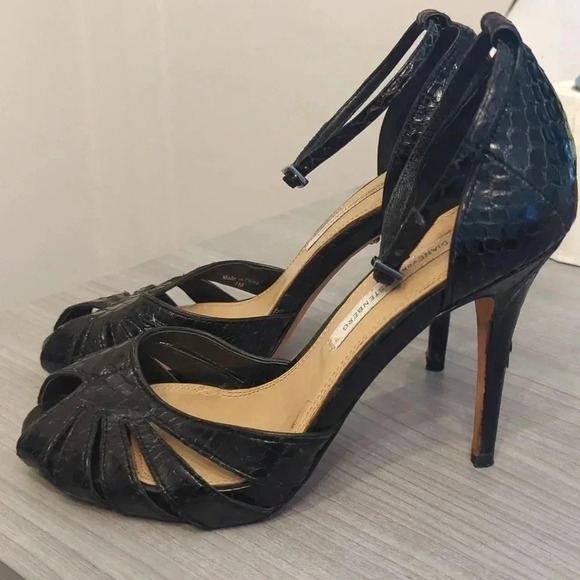 DIANE Von Furstenberg jemna snake skin heel - Picture 3 of 13